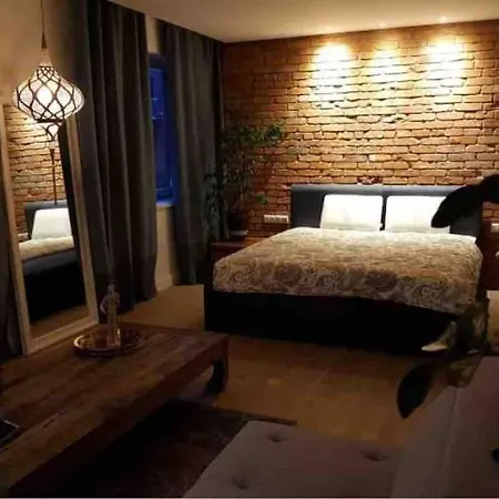 Apartament Stylish Riverside In Old Town