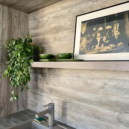 Stylish Riverside In Old Town Διαμέρισμα Κλαϊπέντα